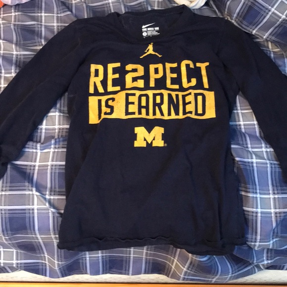 Nike Long Sleeve Shirt Men’s Small - Picture 1 of 1